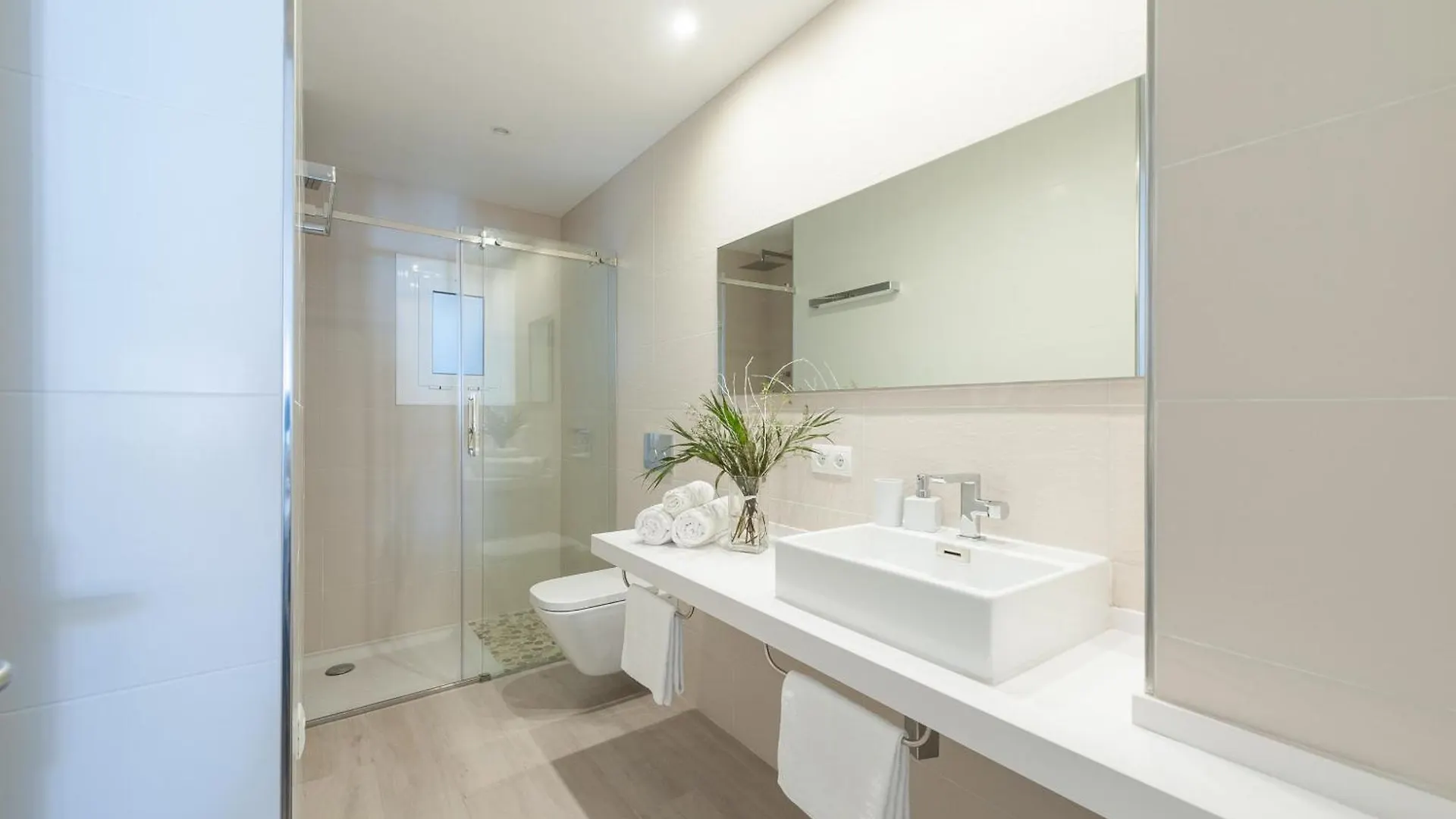 Villa Laia House / Laia'S House Can Picafort
